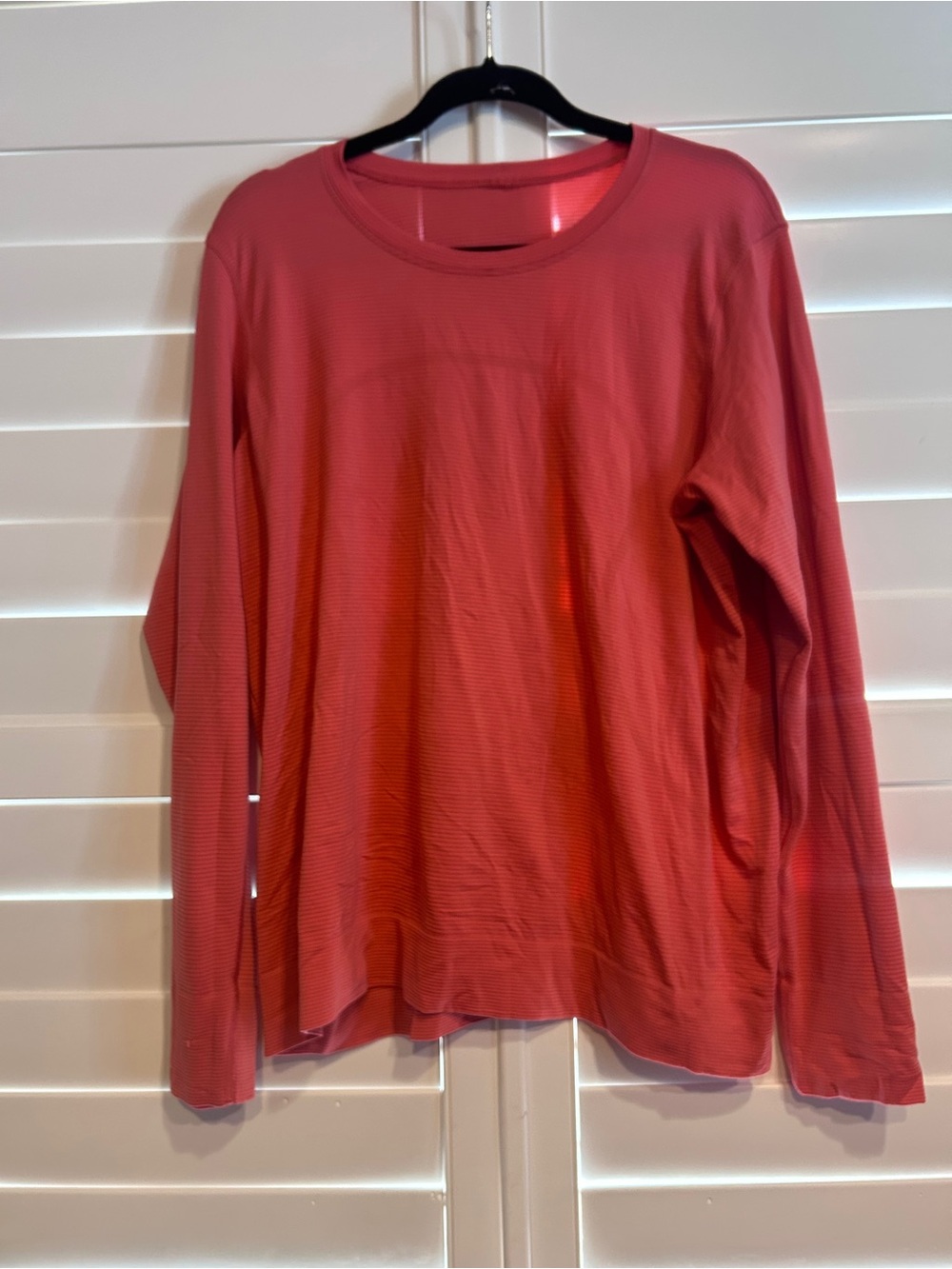Lululemon Women’s Long Sleeve Crewneck Top - Red